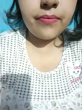 Love-Veronica online show from July 2026 06:30:01 PM