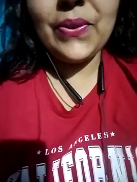 Love-Veronica online show from April 2026 06:25:02 PM