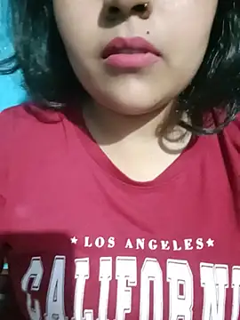 Love-Veronica online show from July 2026 06:47:01 PM