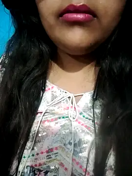 Love-Veronica online show from February 2026 01:11:02 PM