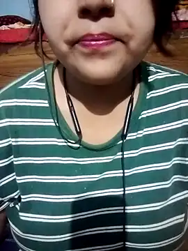 Love-Veronica online show from April 2026 01:48:01 PM