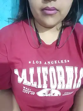 Love-Veronica online show from May 2026 06:23:01 PM