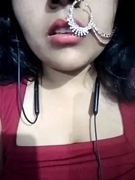 Love-Veronica online show from March 2026 06:29:02 PM