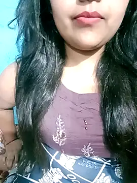 Love-Veronica online show from May 2026 06:03:02 PM