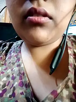 Love-Veronica online show from February 2026 08:12:02 AM