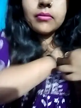 Love-Veronica online show from February 2026 01:00:01 PM