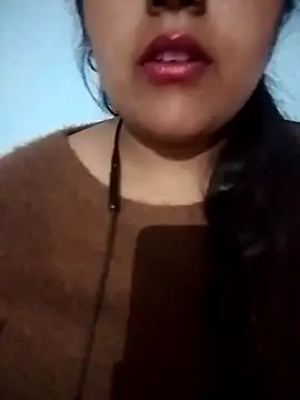 Love-Veronica online show from February 2026 01:33:01 PM