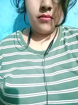 Love-Veronica online show from July 2026 06:08:02 PM