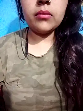 Love-Veronica online show from March 2026 12:22:02 PM