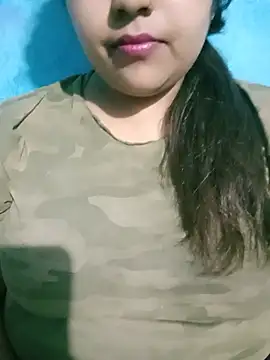 Love-Veronica online show from July 2026 06:15:01 PM