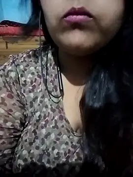 Love-Veronica online show from April 2026 01:41:02 PM