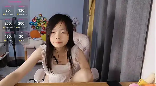 Snapshot of Lena-yyds chatting on March 2025 01:35:02 PM Lena-yyds online show from March 2025 01:35:02 PM
