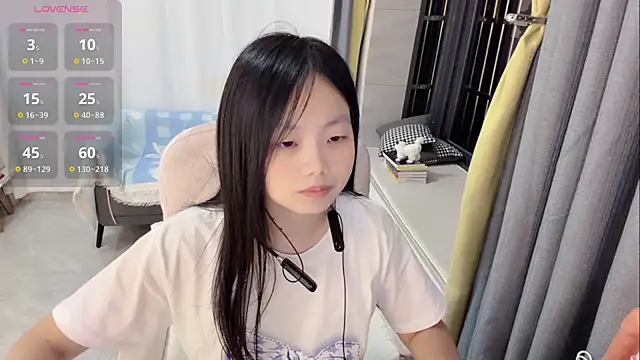 Lena-yyds online show from October 2025 03:52:01 PM