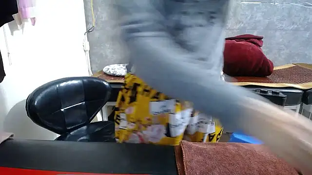 HotQueen online show from January 2026 03:41:01 PM