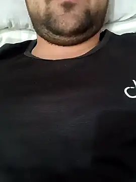 Snapshot of smartboy010101 chatting on March 2025 03:32:02 AM smartboy010101 online show from March 2025 03:32:02 AM