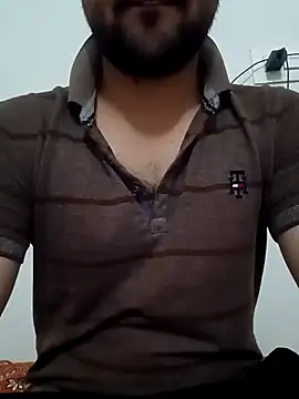 Snapshot of smartboy010101 chatting on March 2025 01:17:01 PM smartboy010101 online show from March 2025 01:17:01 PM