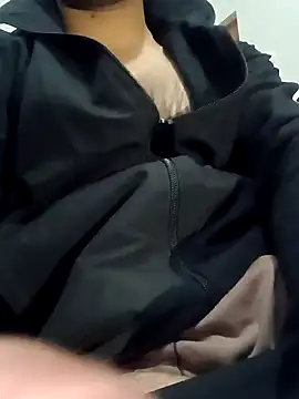 Snapshot of smartboy010101 chatting on February 2025 01:33:02 PM smartboy010101 online show from February 2025 01:33:02 PM