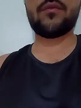 Snapshot of smartboy010101 chatting on October 2025 05:14:02 PM smartboy010101 online show from October 2025 05:14:02 PM