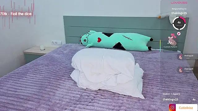 Lust One  online show from February 2026 01:33:01 PM