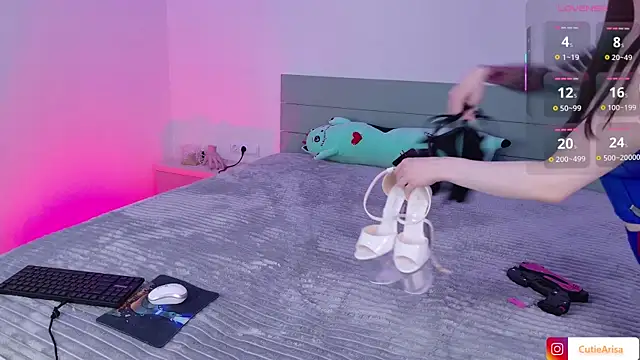 Lust One  online show from April 2026 02:12:01 PM