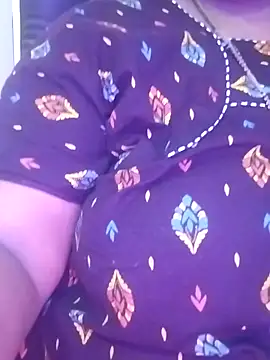 Sexy Radhikaa online show from February 2026 01:17:02 AM