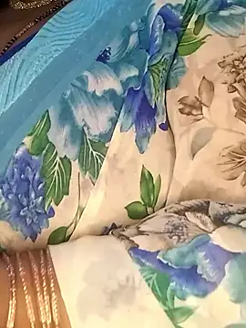 Sexy Radhikaa online show from March 2026 06:44:01 AM