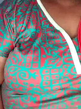 Sexy Radhikaa online show from May 2026 05:16:01 PM