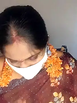 Sexy Radhikaa online show from March 2025 09:54:01 AM
