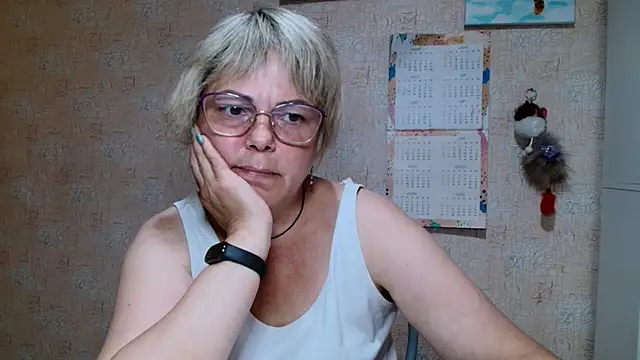 sweetsunset11 online show from September 2025 03:34:02 PM