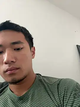 lilywithpuppy online show from August 2026 06:48:01 PM