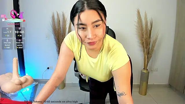 leylaclintonxx online show from March 2025 04:16:02 AM