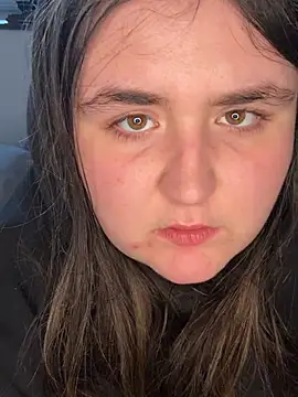 hotiee online show from March 2026 03:45:01 PM