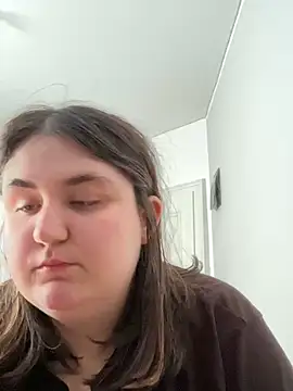 Snapshot of hotiee chatting on March 2025 11:33:01 AM hotiee online show from March 2025 11:33:01 AM