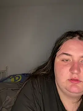 hotiee online show from April 2026 05:17:02 PM