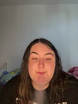 hotiee online show from April 2026 10:55:02 AM