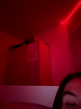 Snapshot of hotiee chatting on December 2024 04:37:01 PM hotiee online show from December 2024 04:37:01 PM