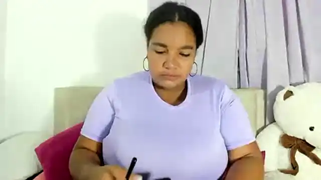 macarenaawills online show from April 2026 04:57:02 PM