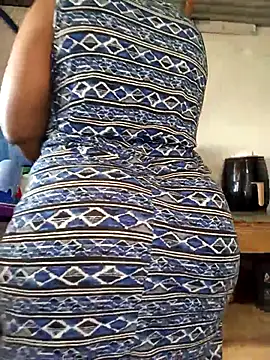 curvyloneah75 online show from May 2026 07:44:01 AM