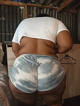 curvyloneah75 online show from May 2026 06:54:02 AM
