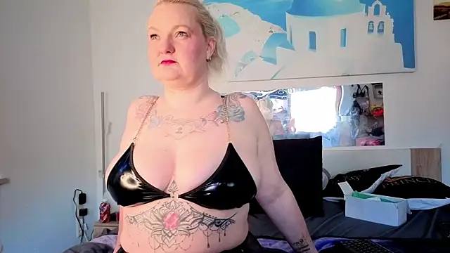 Inked blondi online show from March 2026 02:57:02 PM