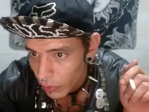 tayler punk noise online show from January 2025 12:31:01 AM