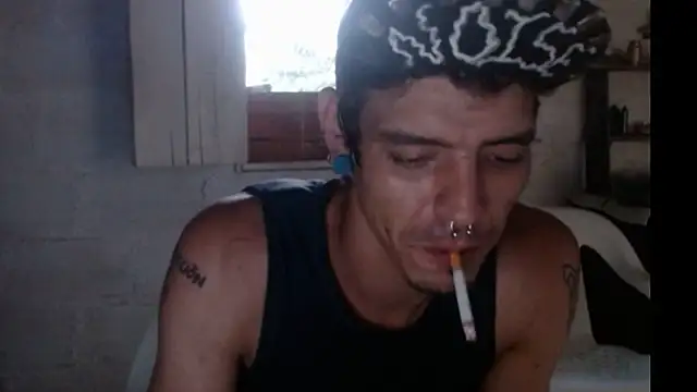 tayler punk noise online show from January 2025 10:48:01 PM