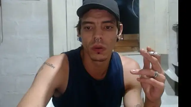 tayler punk noise online show from January 2025 11:24:02 PM