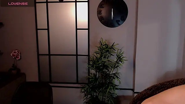 Snapshot of MattiDeLuca chatting on January 2025 11:34:01 AM MattiDeLuca online show from January 2025 11:34:01 AM