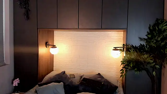 Snapshot of MattiDeLuca chatting on January 2025 11:39:01 AM MattiDeLuca online show from January 2025 11:39:01 AM