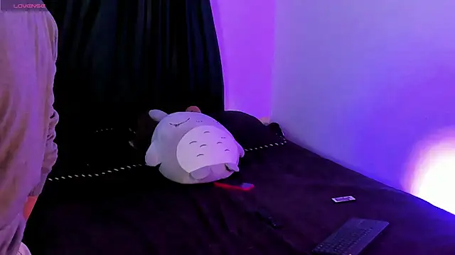 Snapshot of MattiDeLuca chatting on October 2025 08:54:02 PM MattiDeLuca online show from October 2025 08:54:02 PM