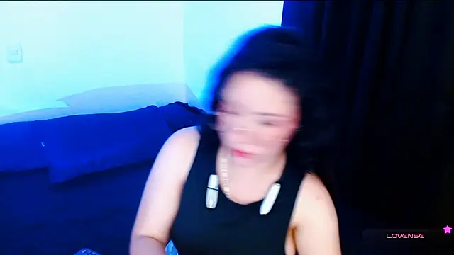 DollCam   online show from September 2025 01:20:01 AM