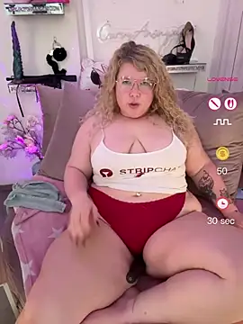 CurvyAnonymousGirl89 online show from May 2026 06:52:01 AM