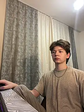 W N G S online show from February 2025 10:28:02 PM