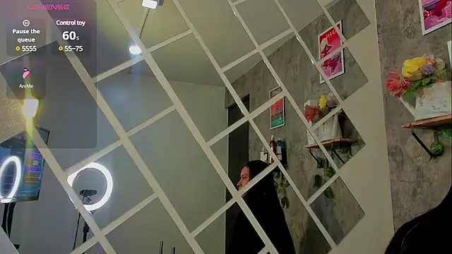 Megan sophia2 online show from March 2025 01:23:02 PM